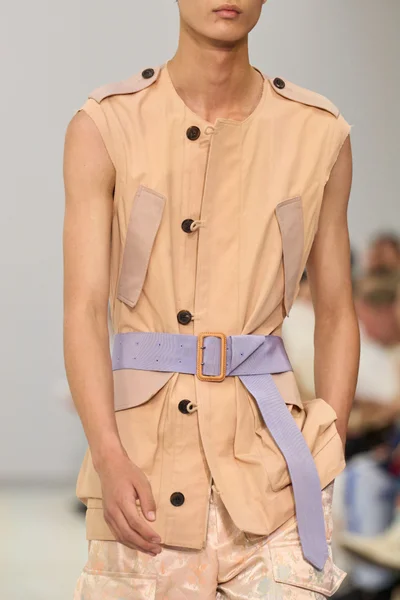 Look 55